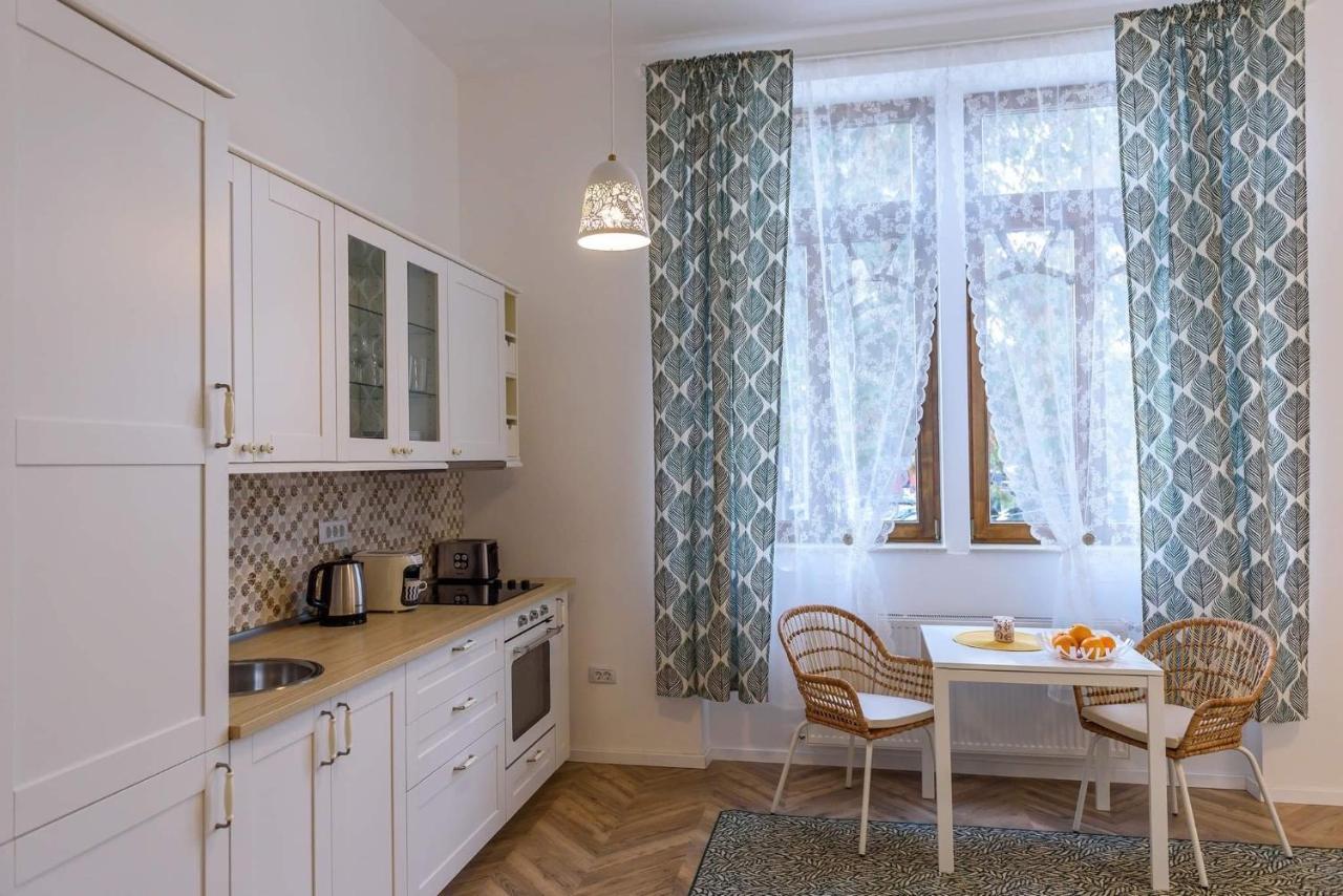 Interbelic Vibe Apartment Cluj-Napoca Exterior photo